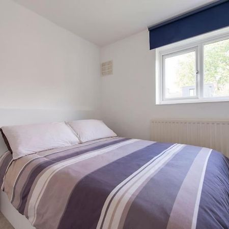 Lovely 2-Bed 15 Minutes To Central 런던 외부 사진